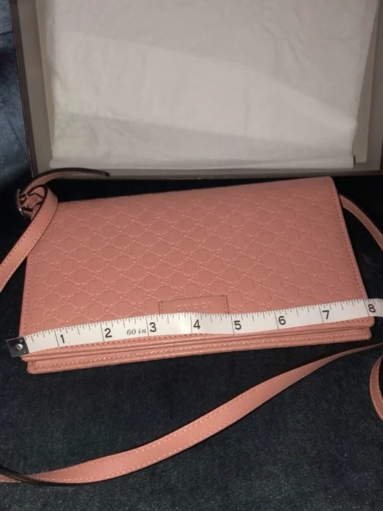 Gucci Blush Pink Embossed GG Crossbody Wallet - Picture 4 of 9